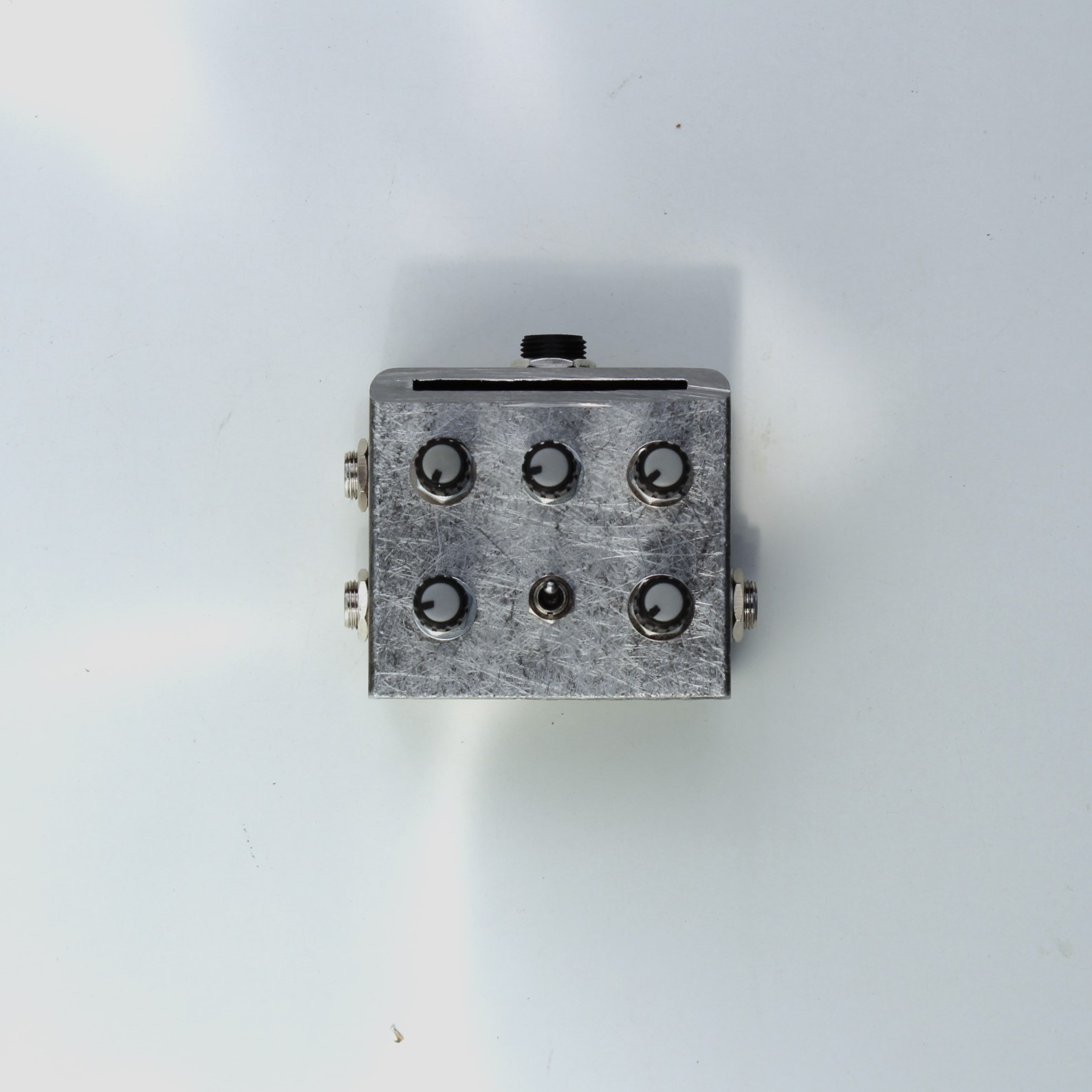 VCNO1 [noise oscillator]